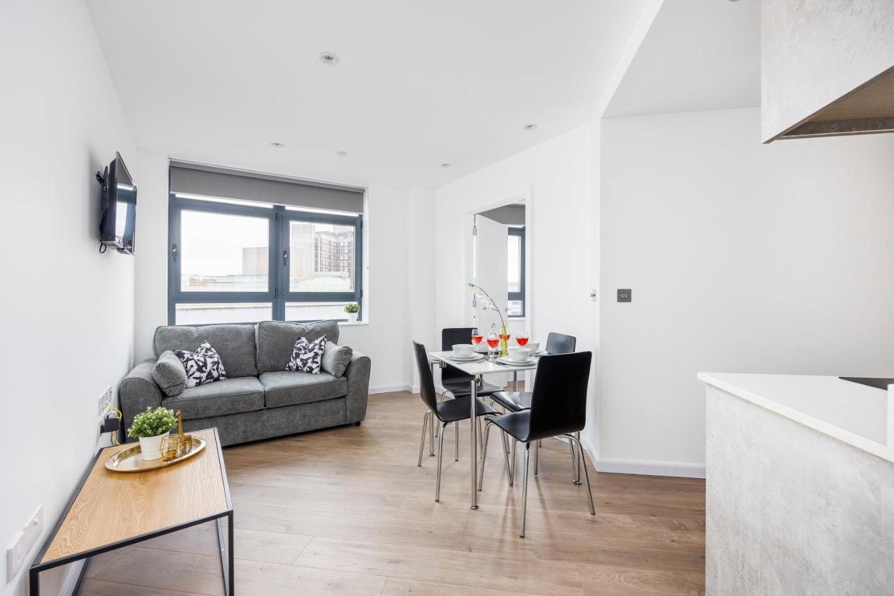 Cresta House - Modern Apartments Luton (Bedfordshire) Exterior foto
